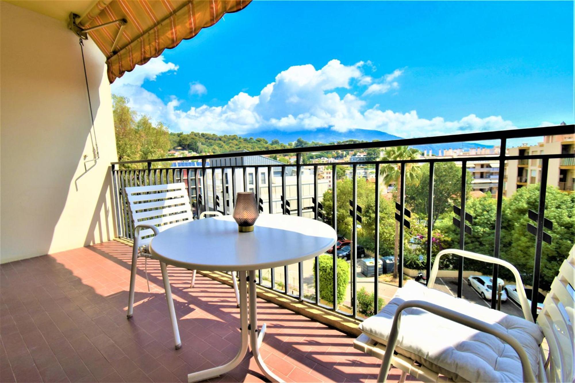 L'Orangerie - Proche Mer - Terrasse - Parking Prive - Clim Roquebrune-Cap-Martin Exterior foto